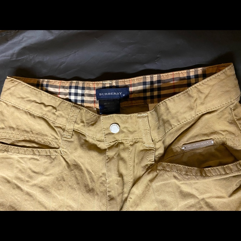 Burberry size 10Y pants